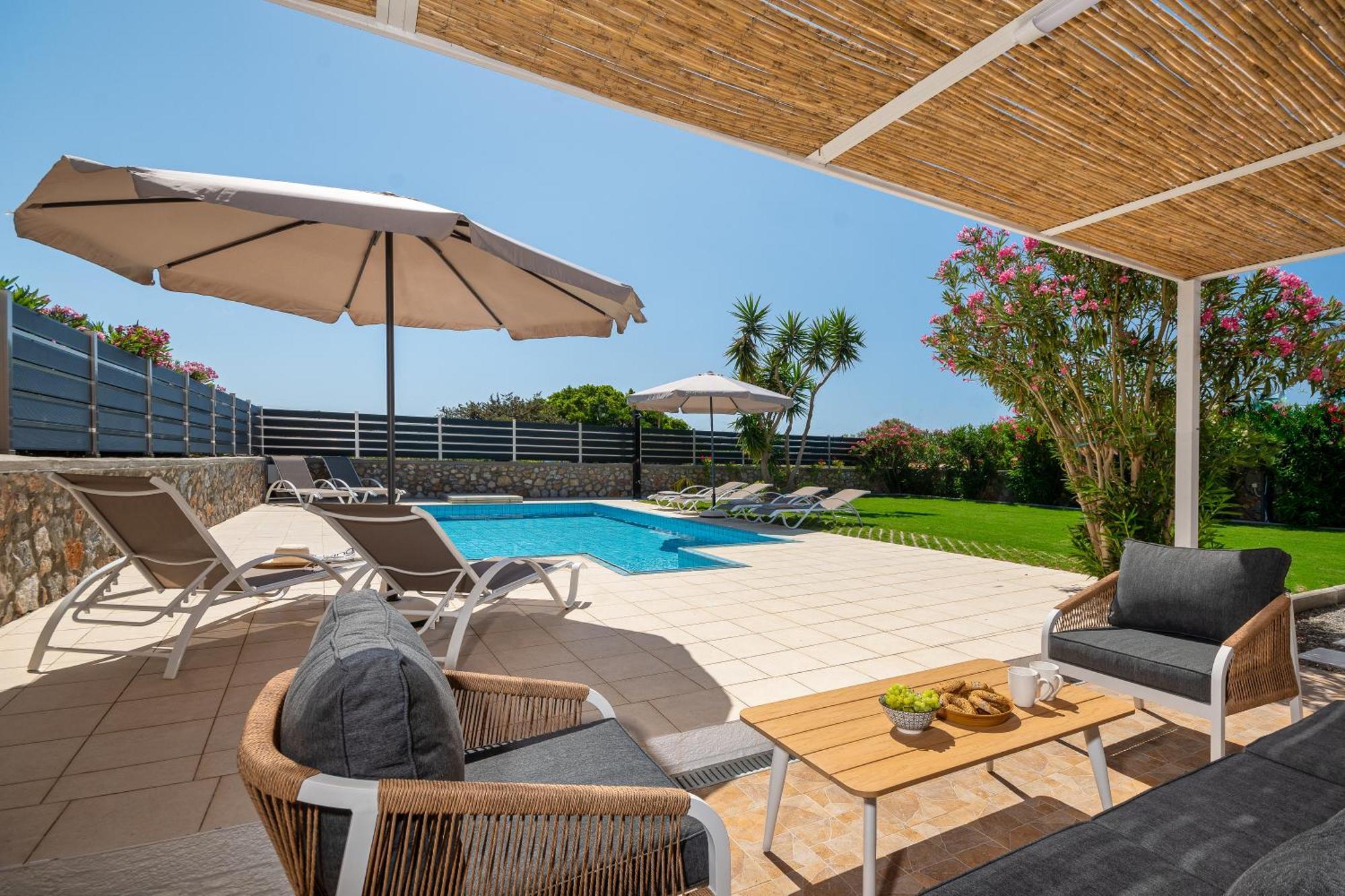 Villa Mariani II - In Lothiarika, Newly Renovated June 2024, Private Pool, Lindos 10 Min, Beach 120M Лардос Экстерьер фото